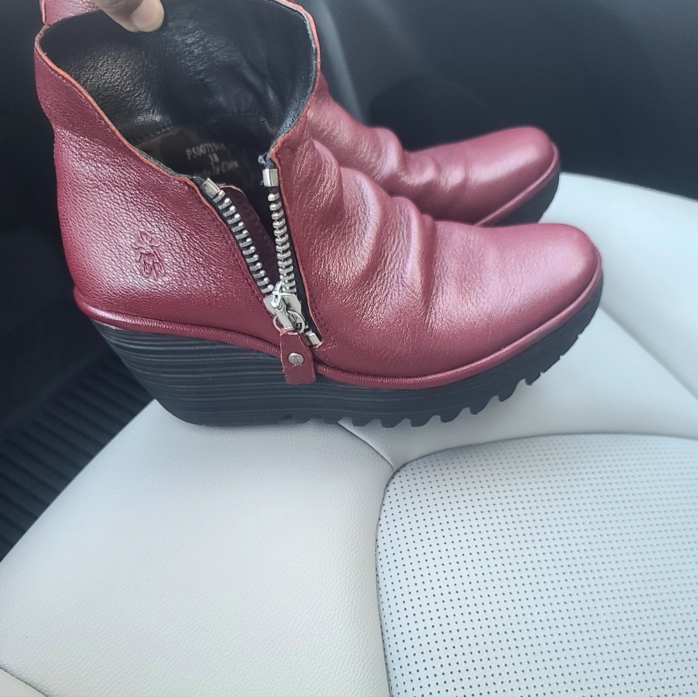 Fly London Vong Wedge Bootie Wome Size 38